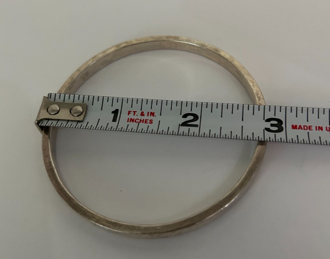 Vintage THAI Solid Sterling Silver Bangle Bracelet ~ 8″