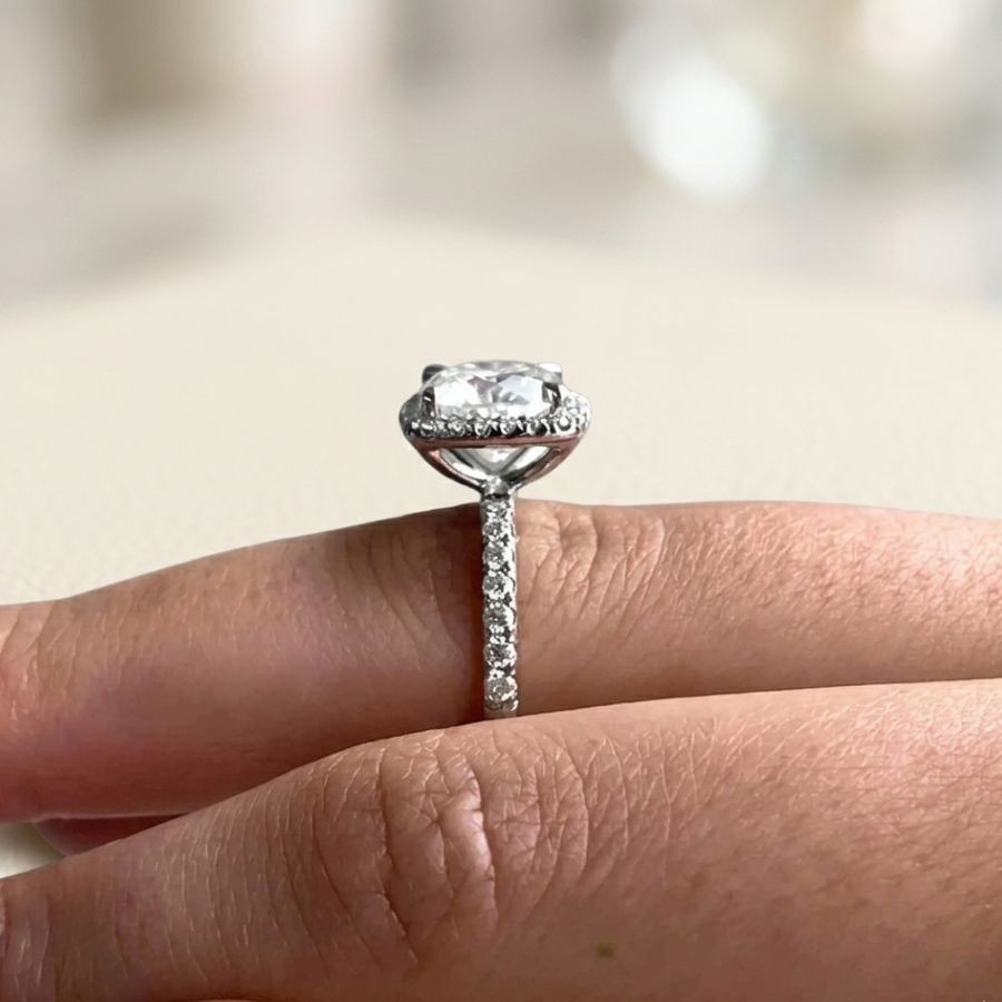 3.60Ct Cushion-Cut VS1 Lab Grown Diamond Wedding Engagement Ring 14k White Gold