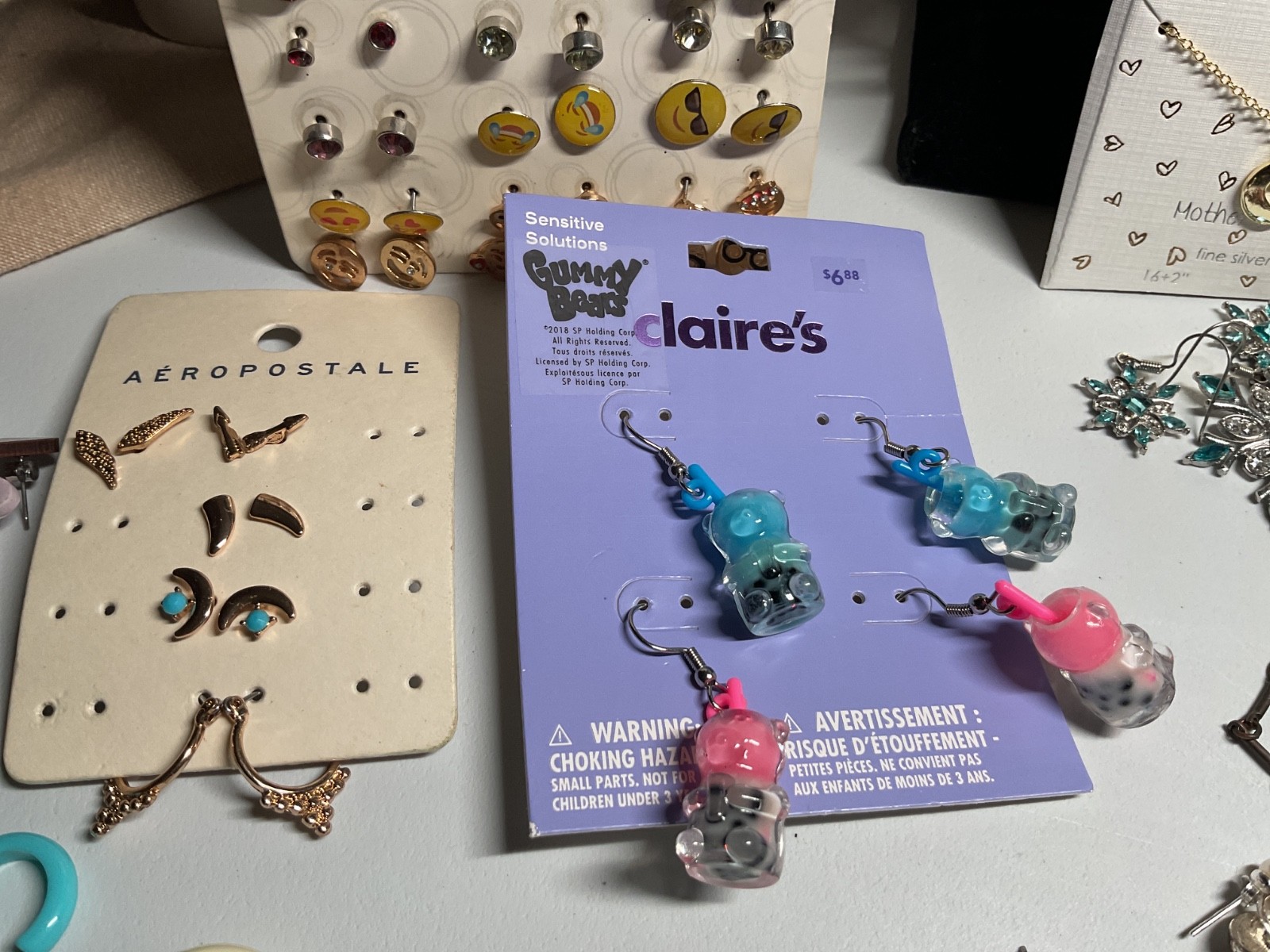 Teens kids young adults mixed jewlery lot of earrings, necklaces, bracelets