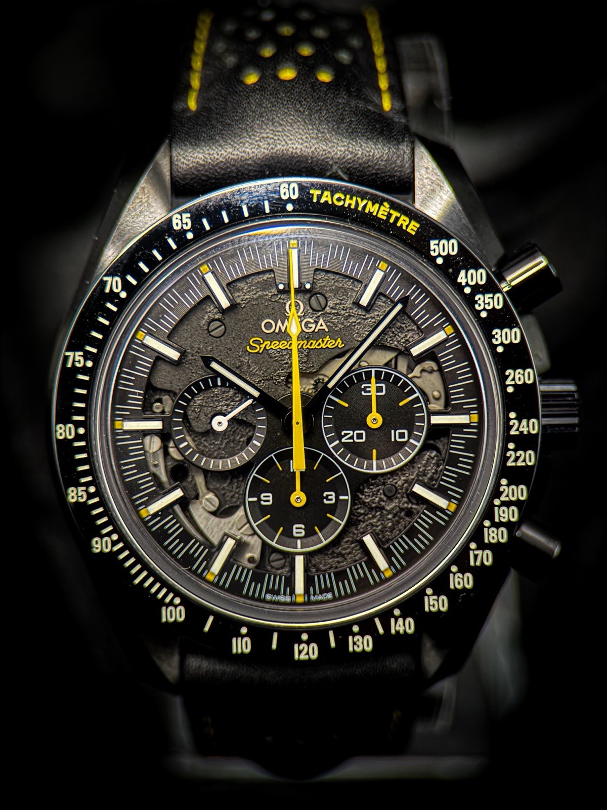 2024 OMEGA Speedmaster Dark Side of the Moon Apollo 8 44.25mm with Box/Papers