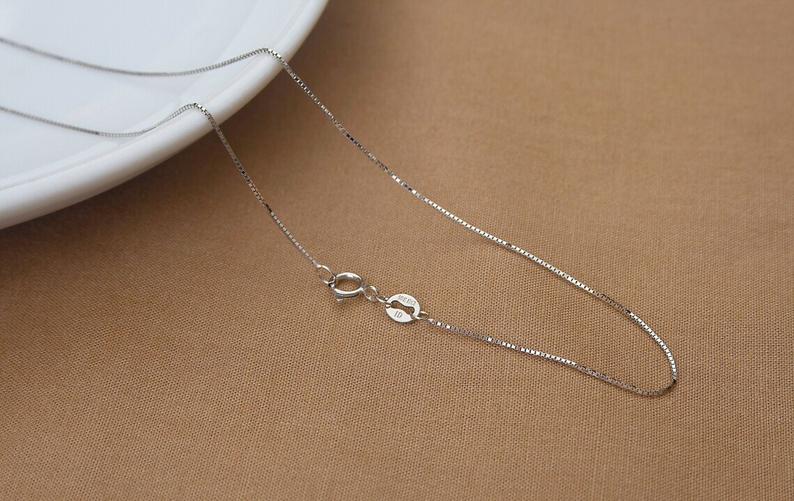 10K Solid Gold Box Chain 0.6mm 16” 18” 20” 22” 24′ 26” 28” 30”