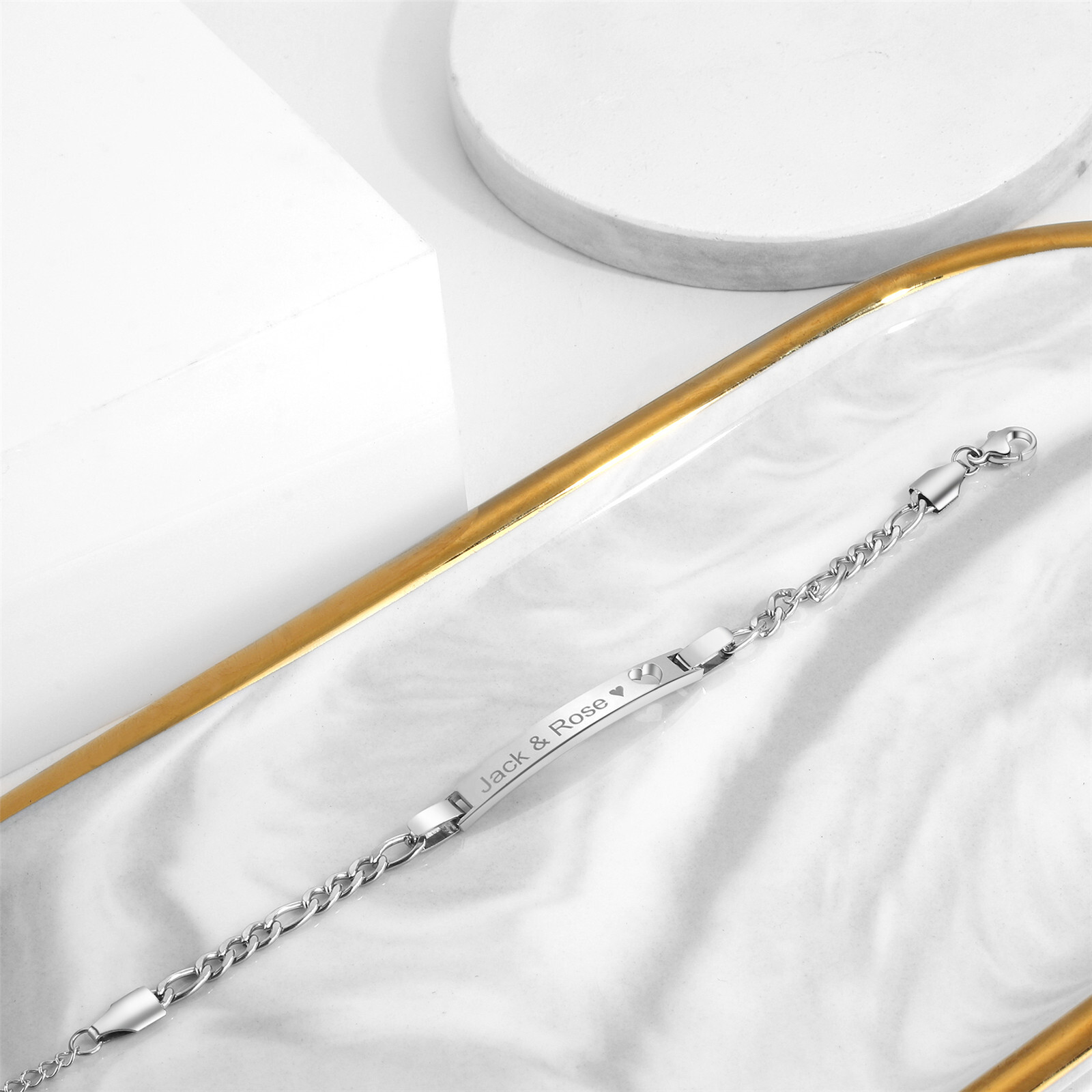 Personalized Love Heart Figaro Link Chain Bracelet Engraved Custom for Men Women