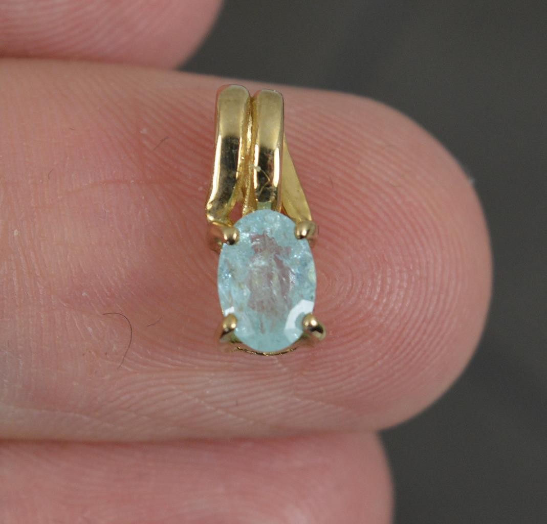 9 Carat Gold and Paraiba Tourmaline Solitaire Pendant