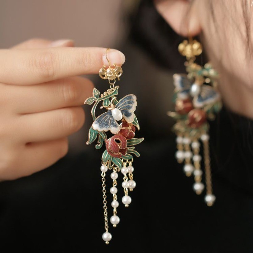 Vintage Court Enamel Butterfly Earrings Tassel Pearl Hanfu Qipao Ear Drops