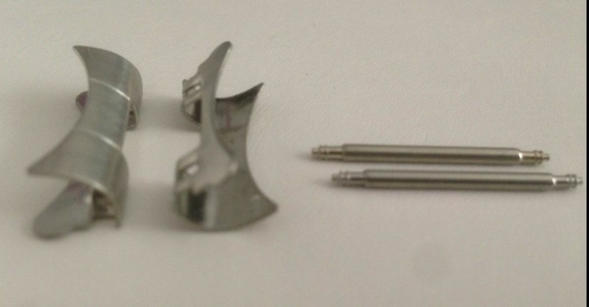 2 x 18mm hollow generic curved end links, 9mm center fits most watch +Springbars
