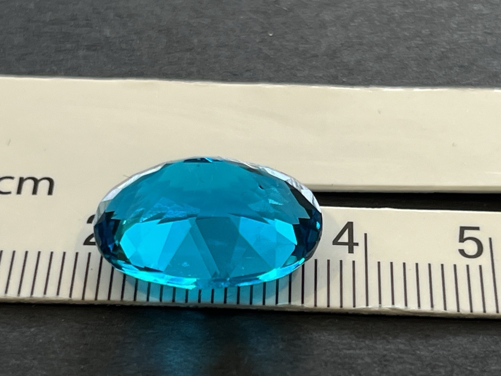 9.75 Ct Paraiba Ice Blue Oval Cut Loose Gemstone 18x13mm Excellent Sparkle