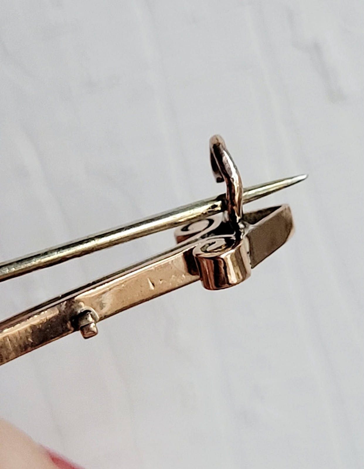 Antique 10k Yellow Gold Pearl Belcher Set Asymmetrical Victorian Brooch Pin