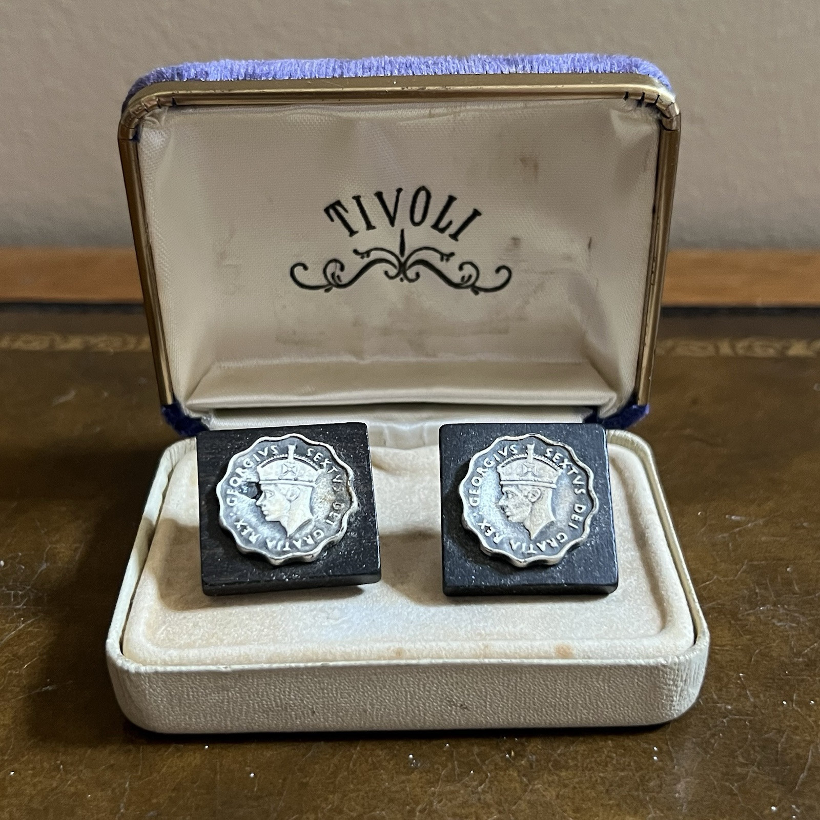Vintage Tivoli Great Britain Coin Cuff Links