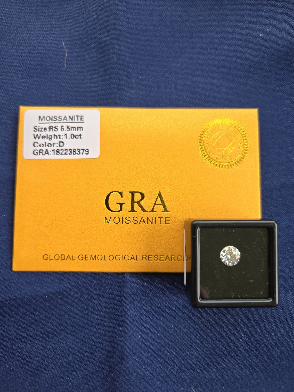 1 ct moissanite loose