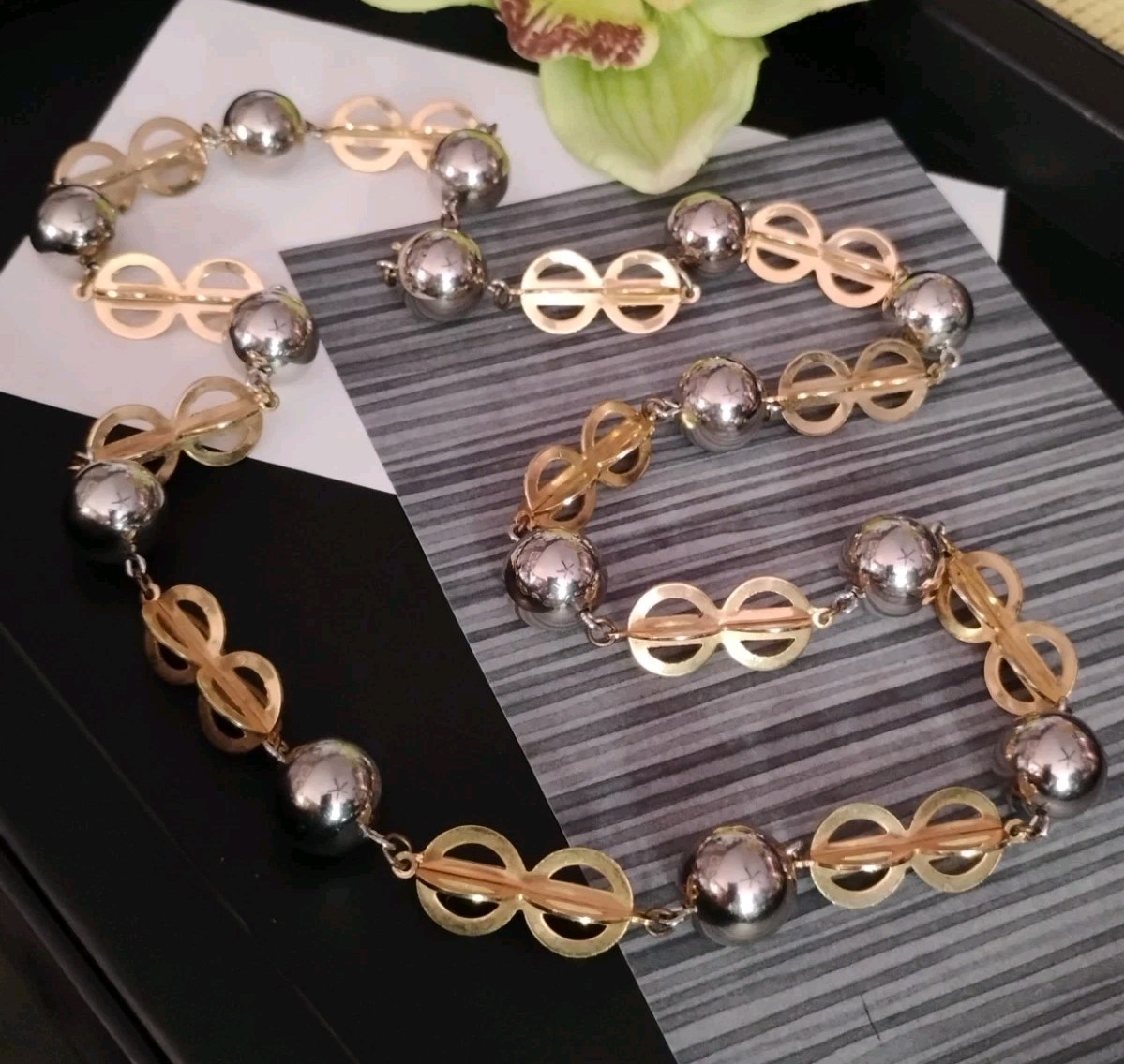 Vintage GEOMETRIC Beaded Bauble Dual Metallic 28″ Spring Ring Chain Necklace!