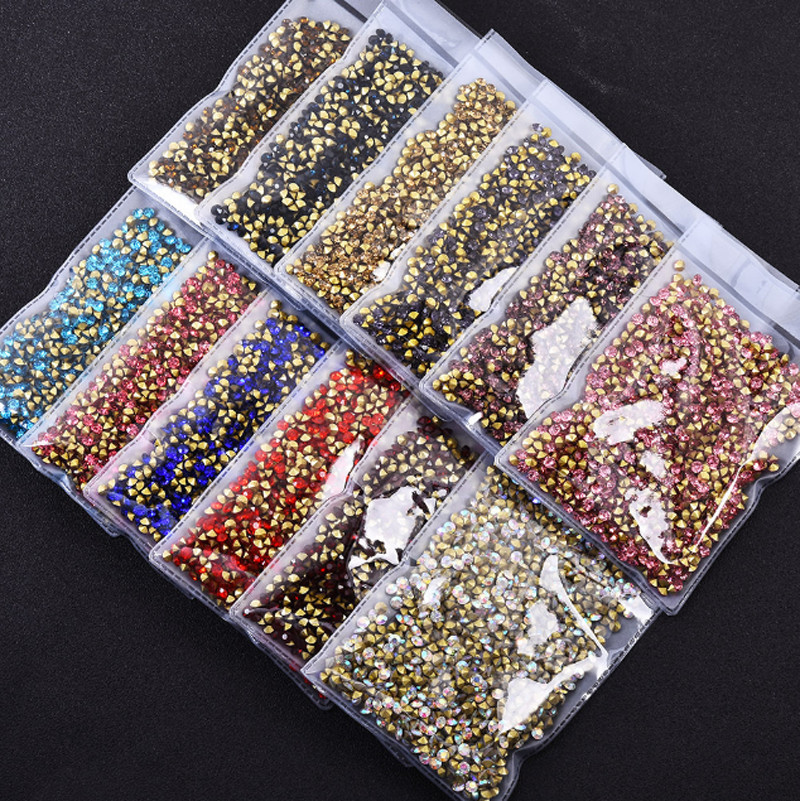 Wholesale Top Quality Czech Glass Crystal Rhinestones Round Pointed Foiled Back
