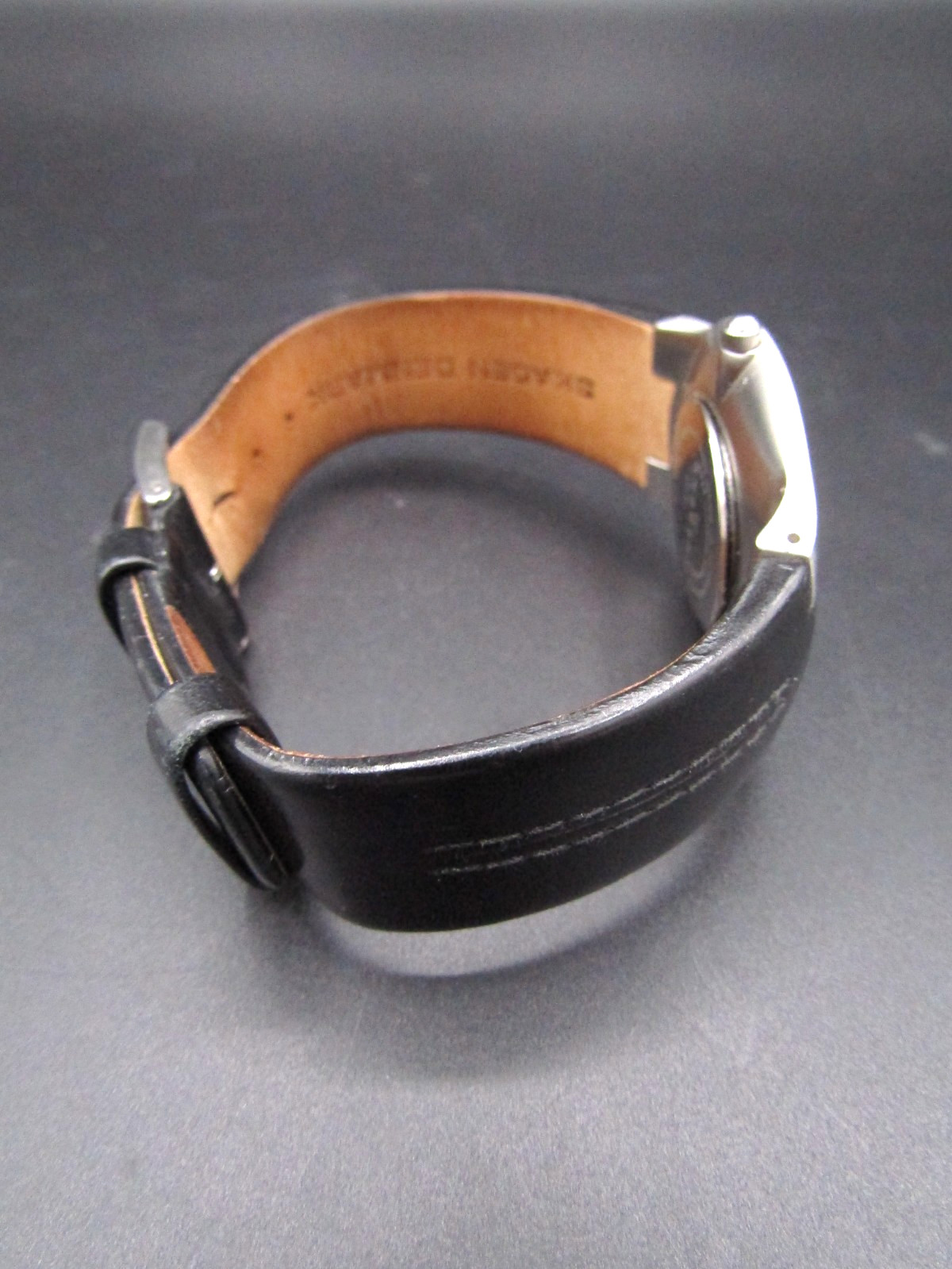 Beautiful Skagen Denmark 433LSLC Sub Second Ultra Slim Thin Case Sunk Dial Watch