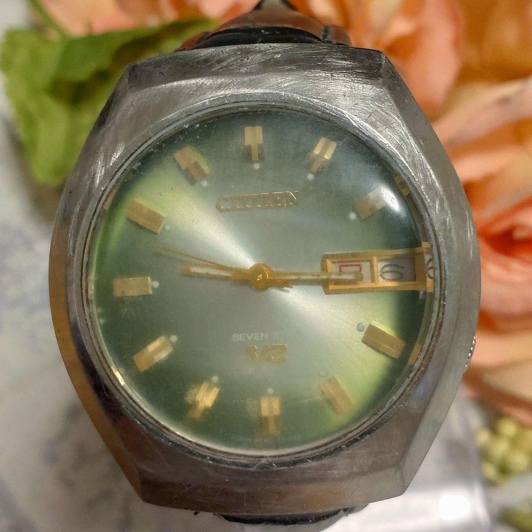 1973 Citizen Seven Star V2 26-jewel men’s watch, green, working condition.