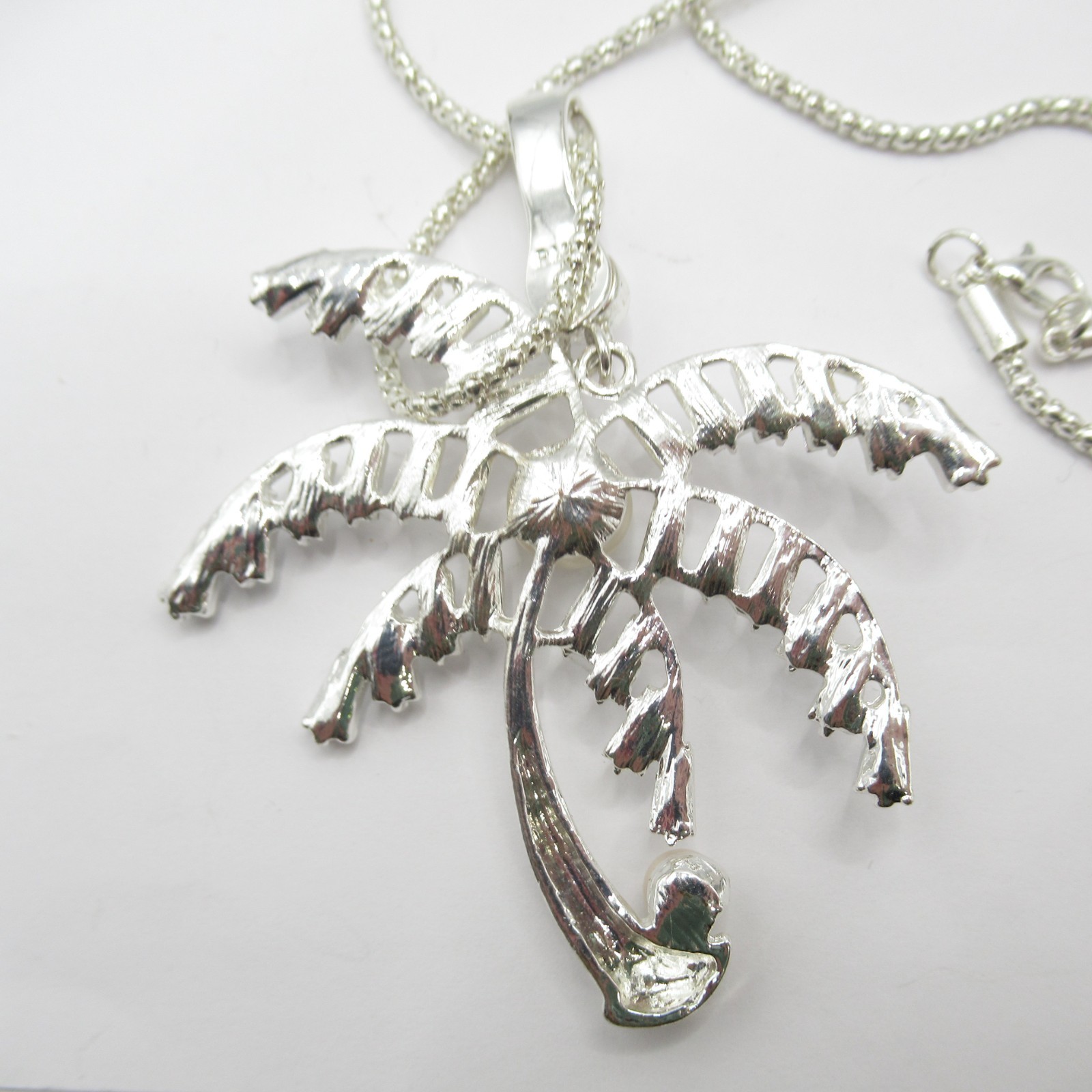 Silver tone Palm Tree w Faux Rhinestones and Faux Pearl Necklace Modern