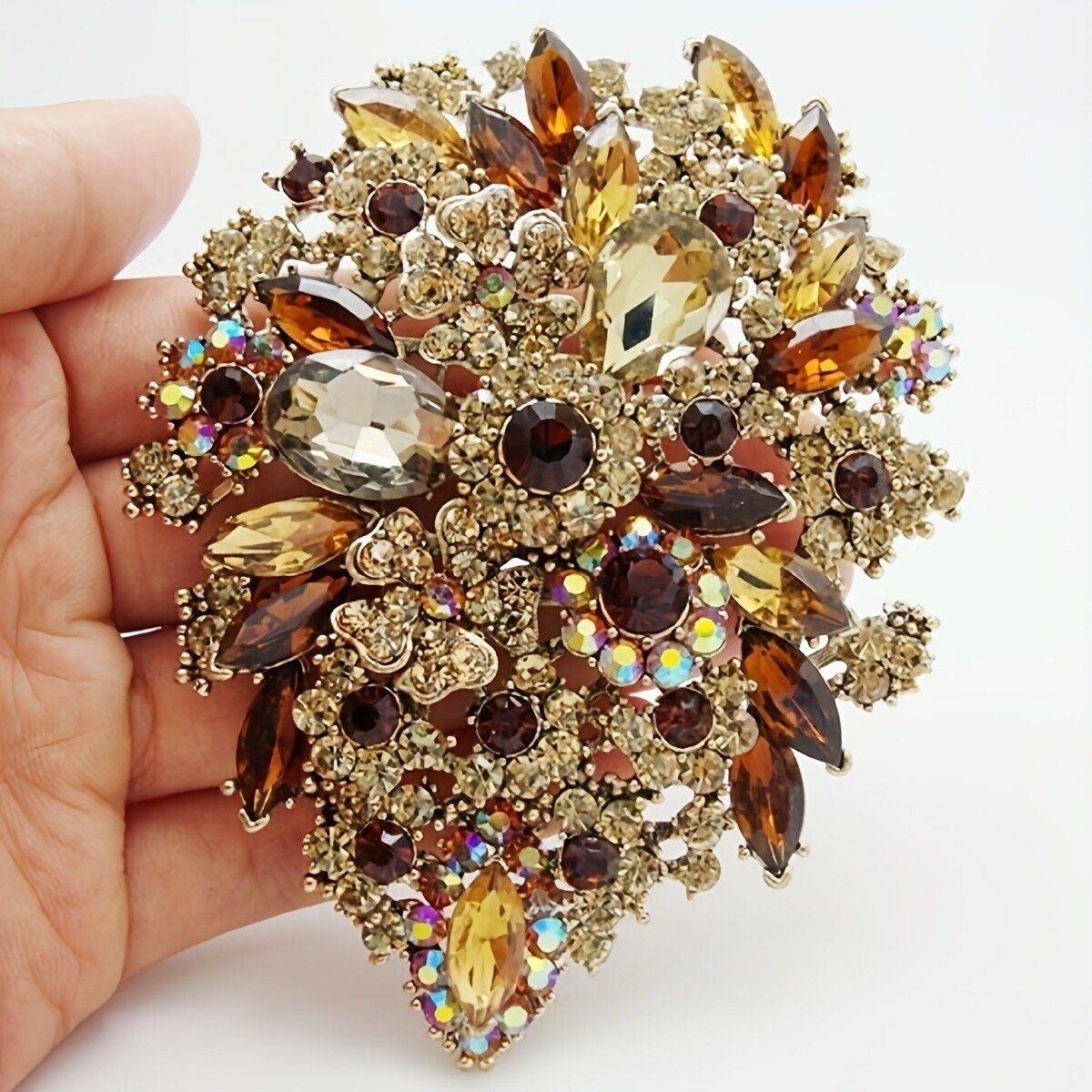 Luxury Rhinestone Brooch Pin, Elegant Gold Plated Sparkling Gemstone Accessory