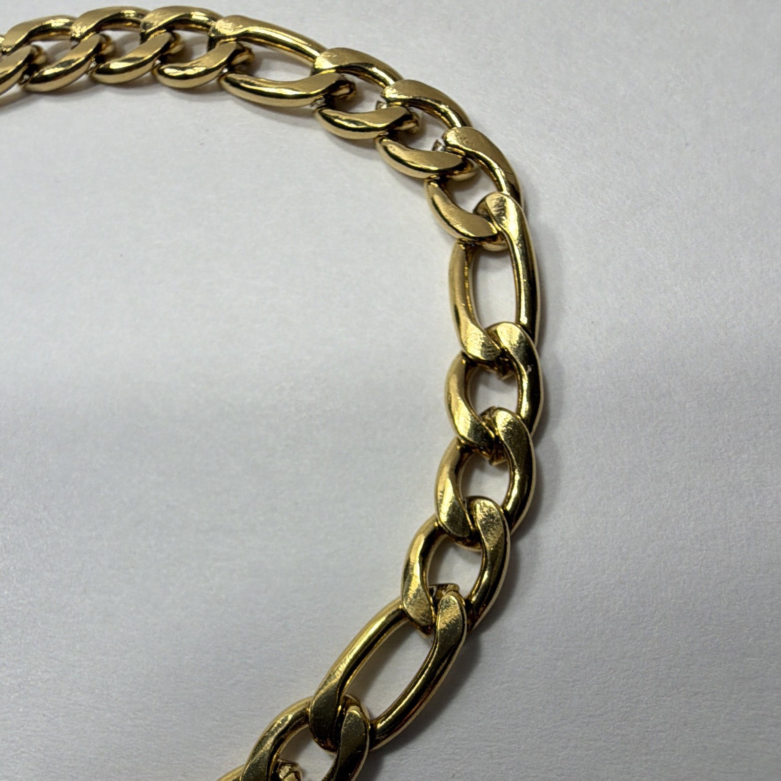 7″ Gold Tone Stainless Steel Figaro Chain Bracelet 5mm Men Women Unisex Clasp