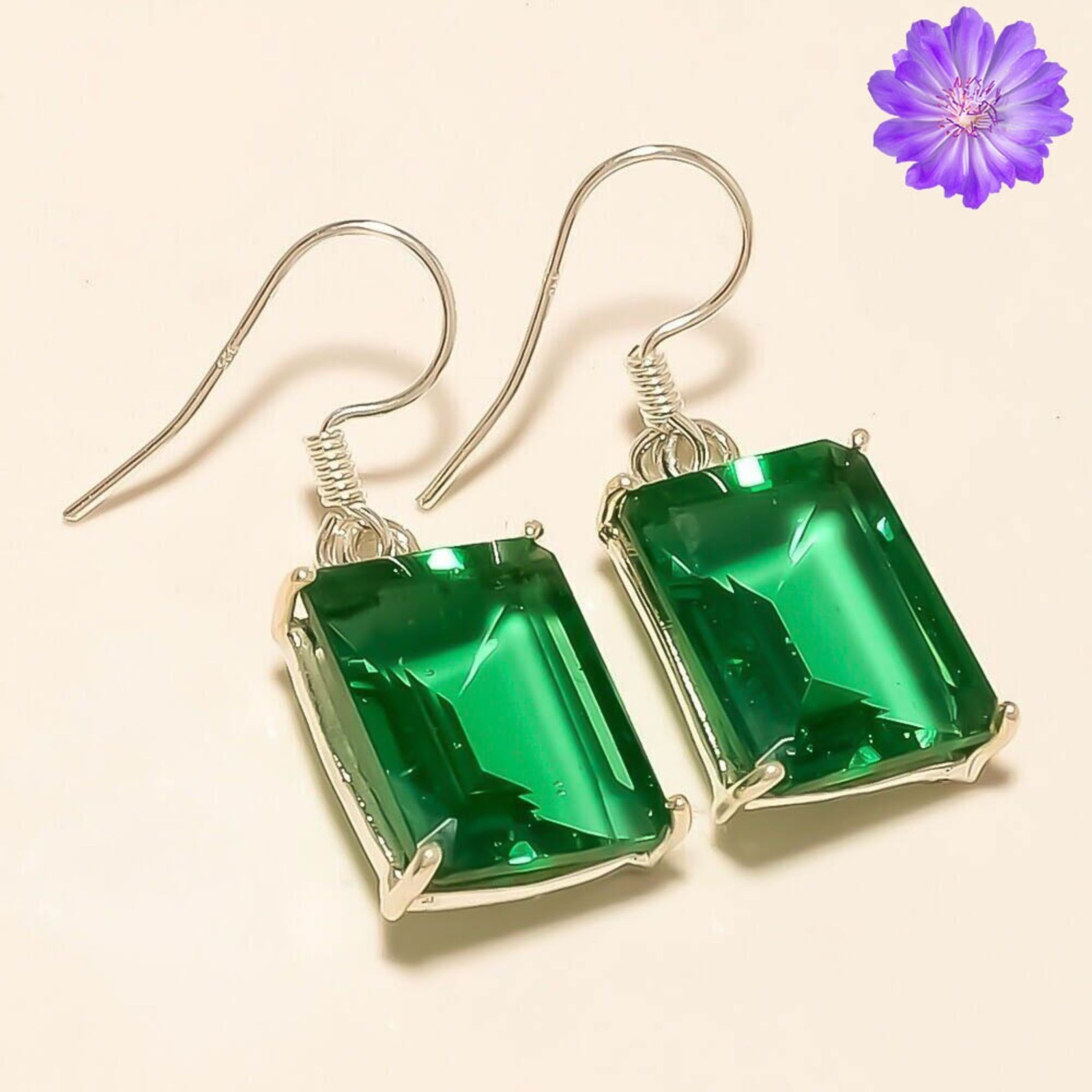 Lab Created Emerald Gemstone 925 Sterling Silver Earring Handmade jewelry