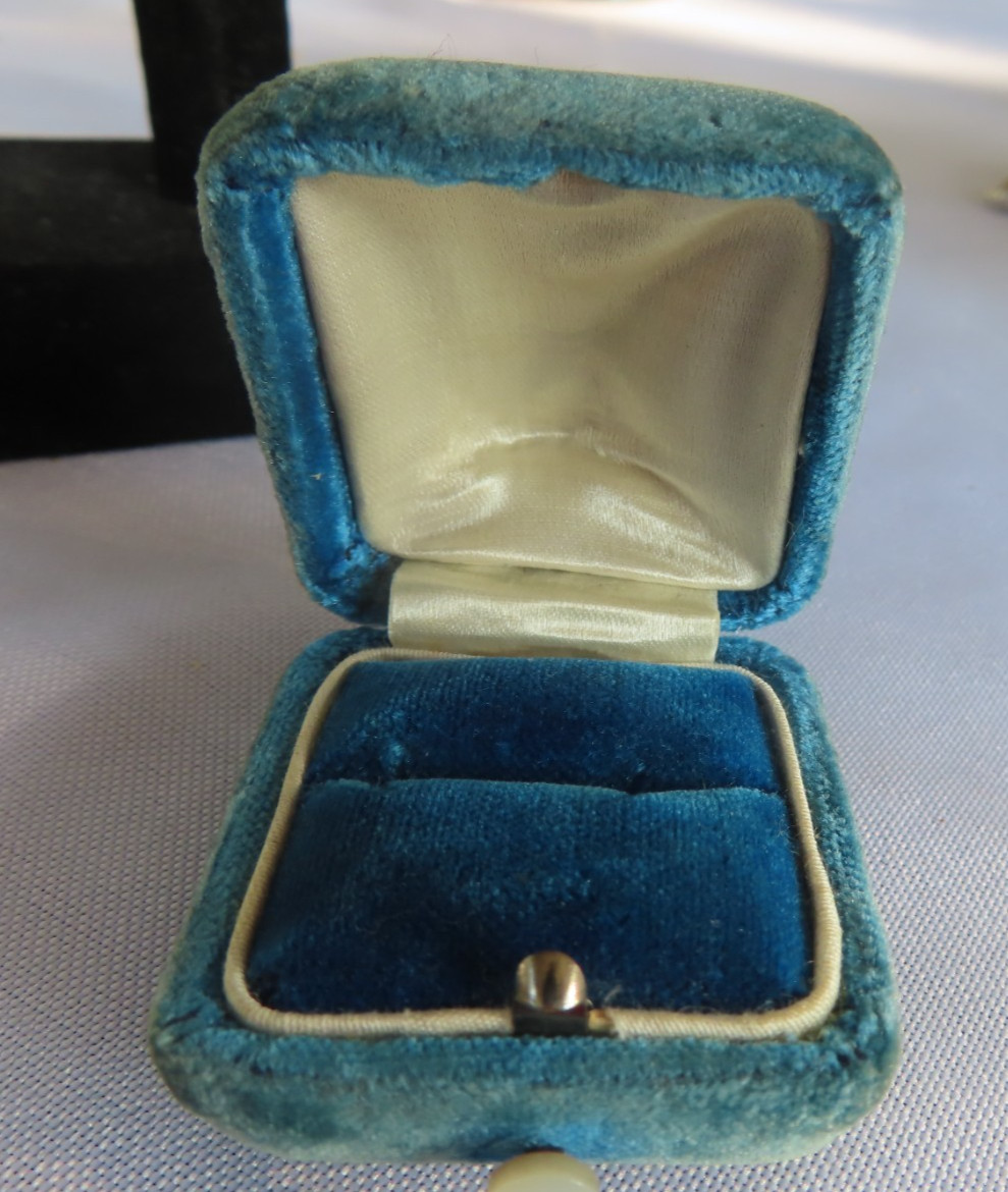 Antique blue velvet ring box with Mother of pearl button –