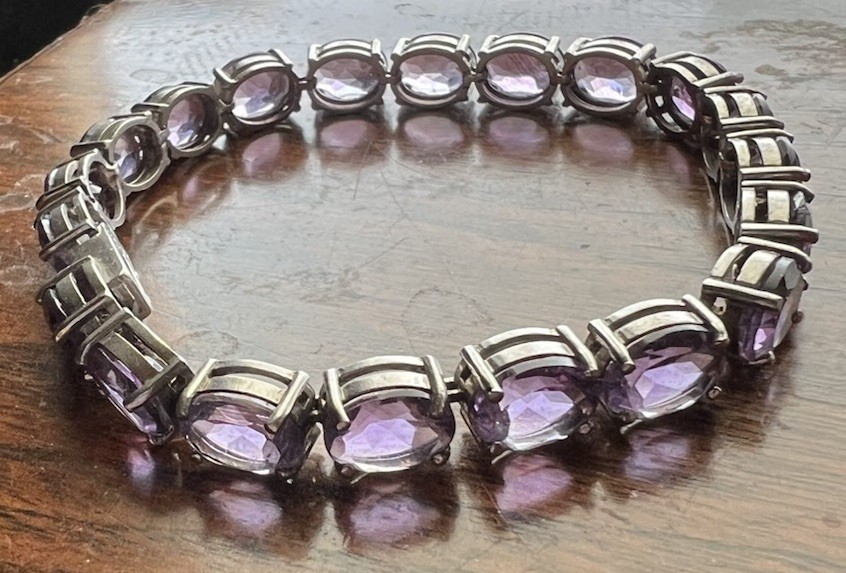 Sterling Silver Amethyst Tennis Bracelet 20 Gems 8mm X 7mm Oval 7.5 In Wt 19g