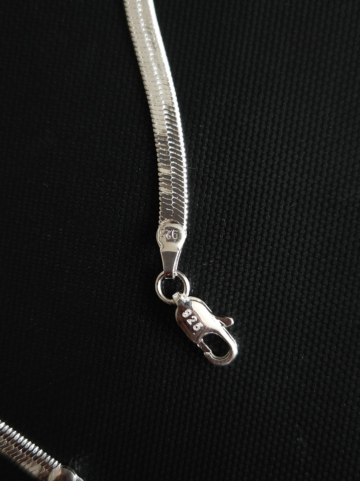 925 Sterling Silver Herringbone Necklace 45cm 18″ 4mm Flat Chain Ladies Gift