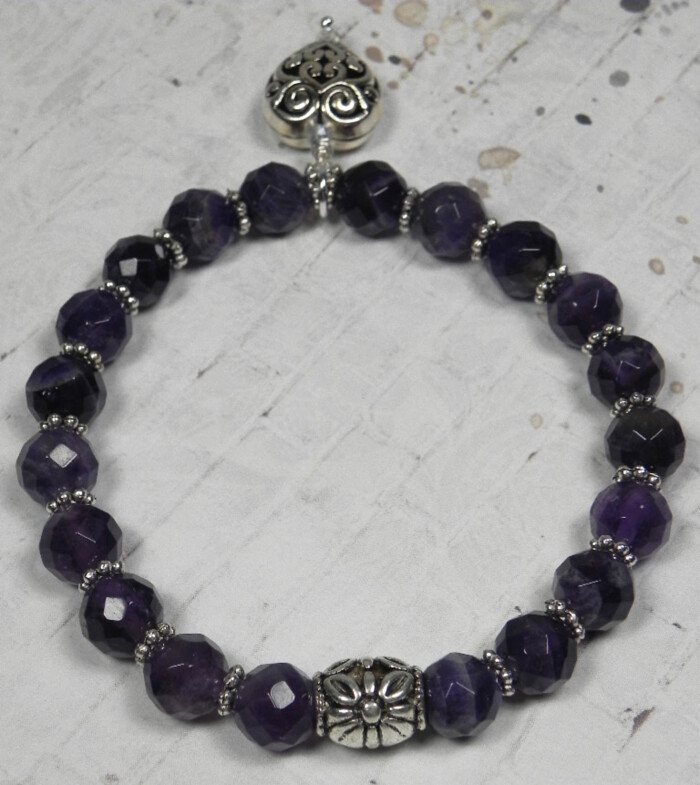 Amethyst Daisy Spacer Puffed Heart Charm Stretch Bracelet Handmade 7.5″ New