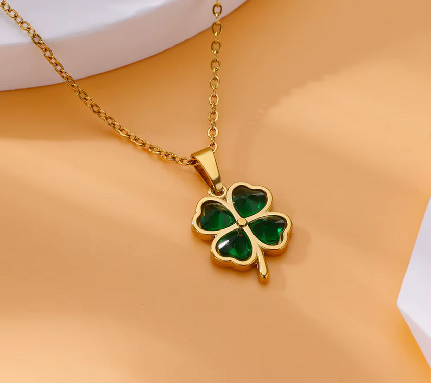 Four Leaf Clover Necklace Green Zircon Gems Gold Colored Chain New
