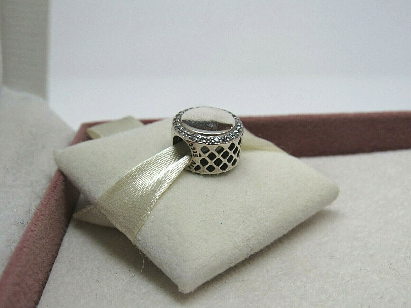 New NO BOX Pandora Salute Our Troops Canada Exclusive Charm ENG 792016Z_24
