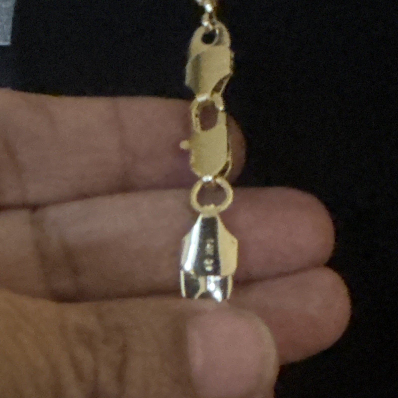 20” Italy Gold-Tone Rolo Chain Necklace Round Ring Charm Pendant No Stone Metal