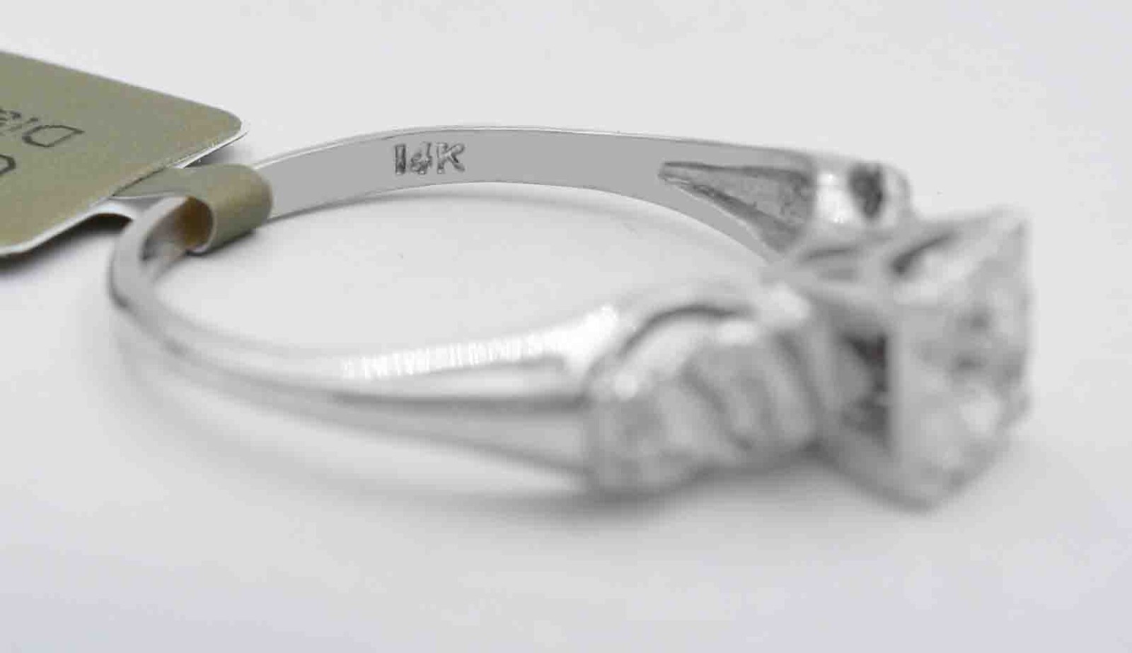GENUINE DIAMOND RETRO ENGAGEMENT RING 14K WHITE GOLD – NWT – Free Appraisal
