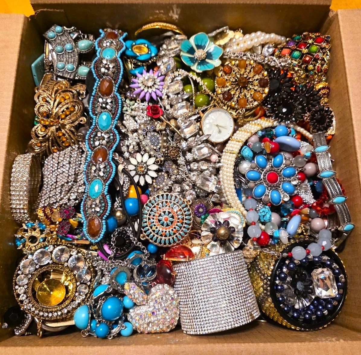 3 Lbs Jewelry Unsearched Huge Lot Vtg Vintage & New Junk & Wear Resell Tangles