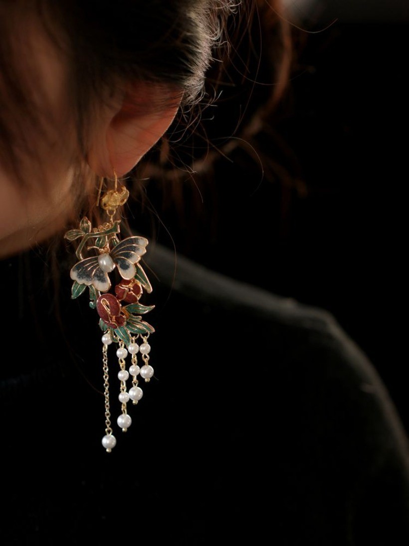 Vintage Court Enamel Butterfly Earrings Tassel Pearl Hanfu Qipao Ear Drops