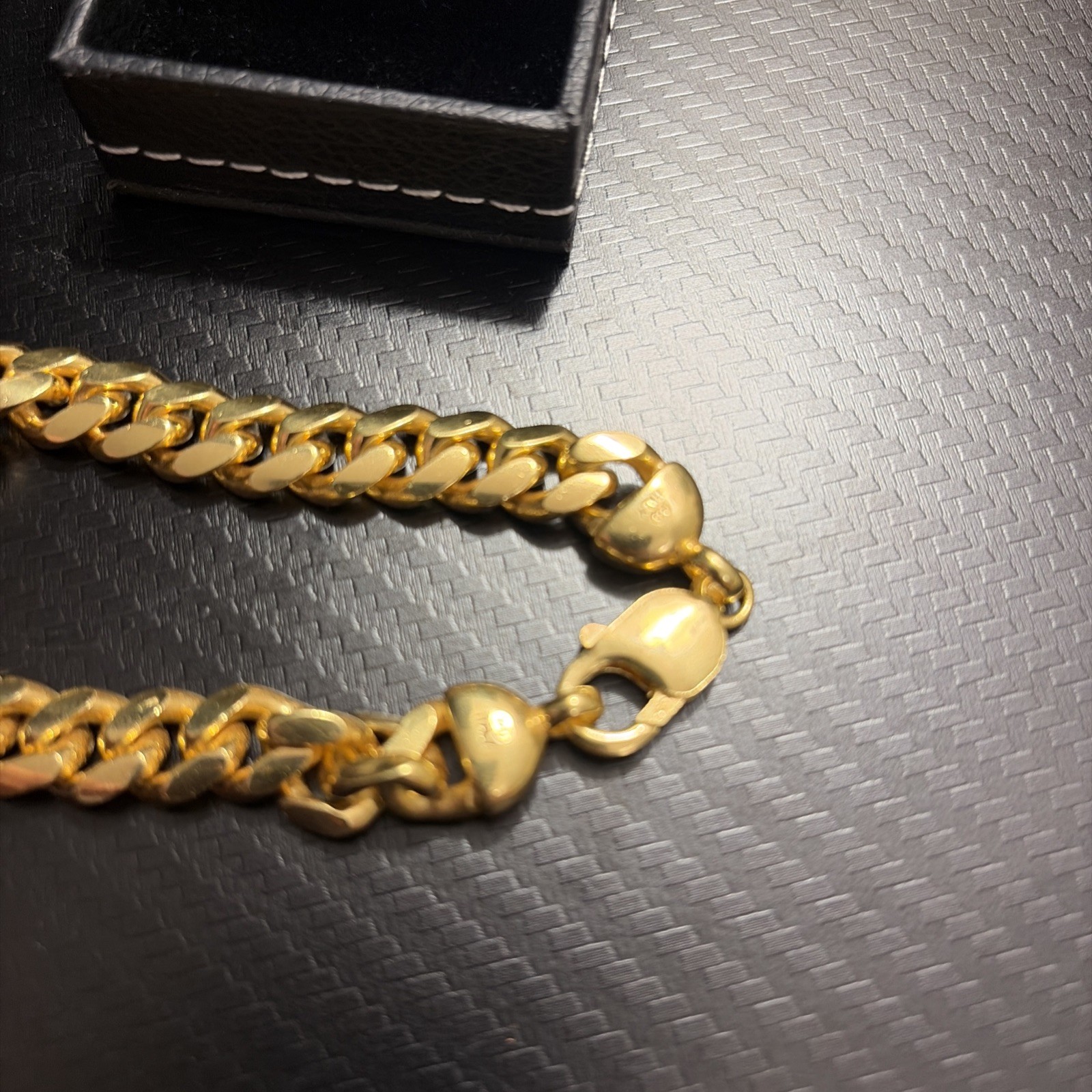 Mens Real Solid 14k Gold Vermeil 925 Silver Miami 10mm and 7.5 inches long.