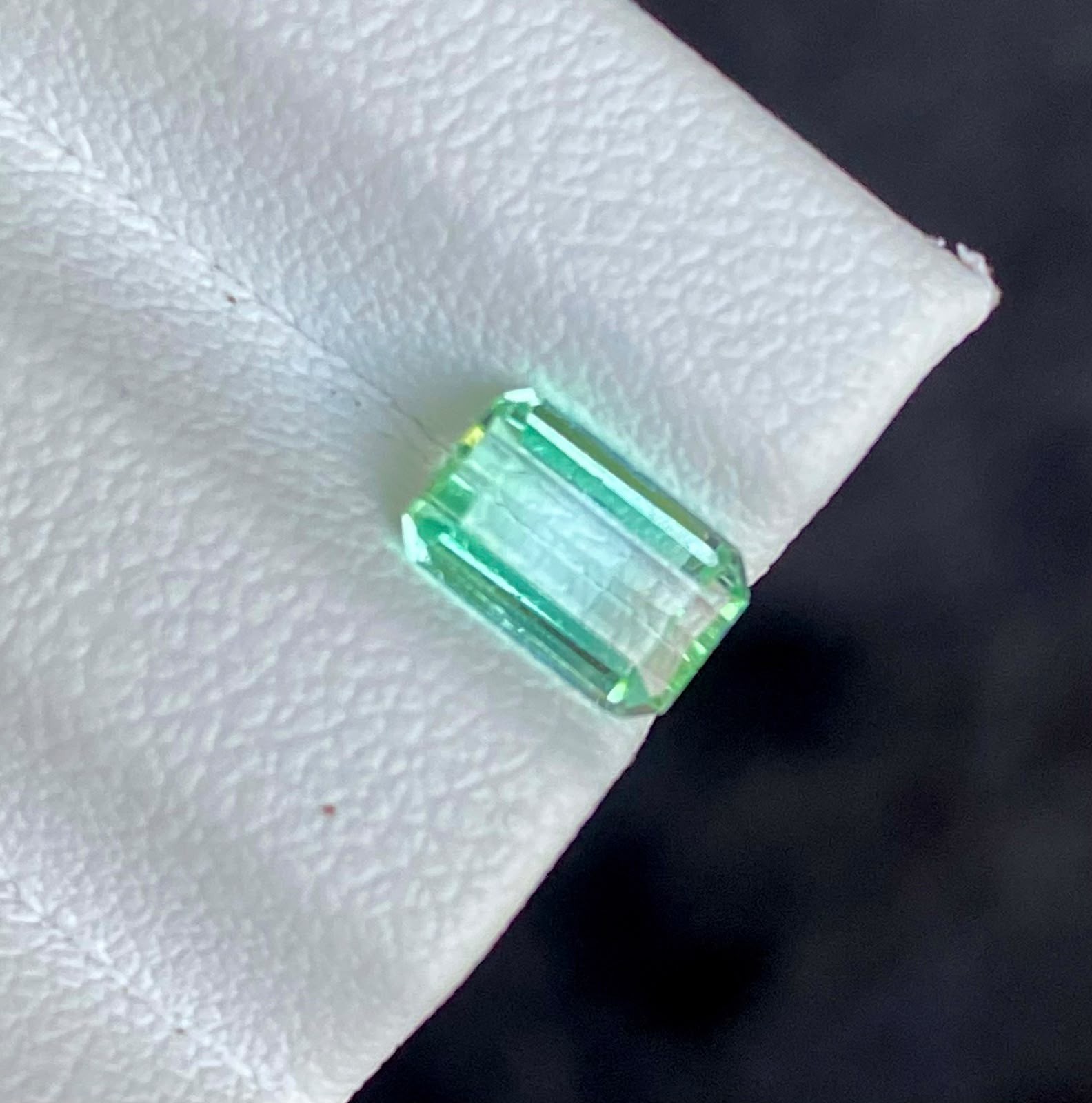 1.20 Carats Eye Clean Natural Tourmaline Losse Gemstone Afghanistan.
