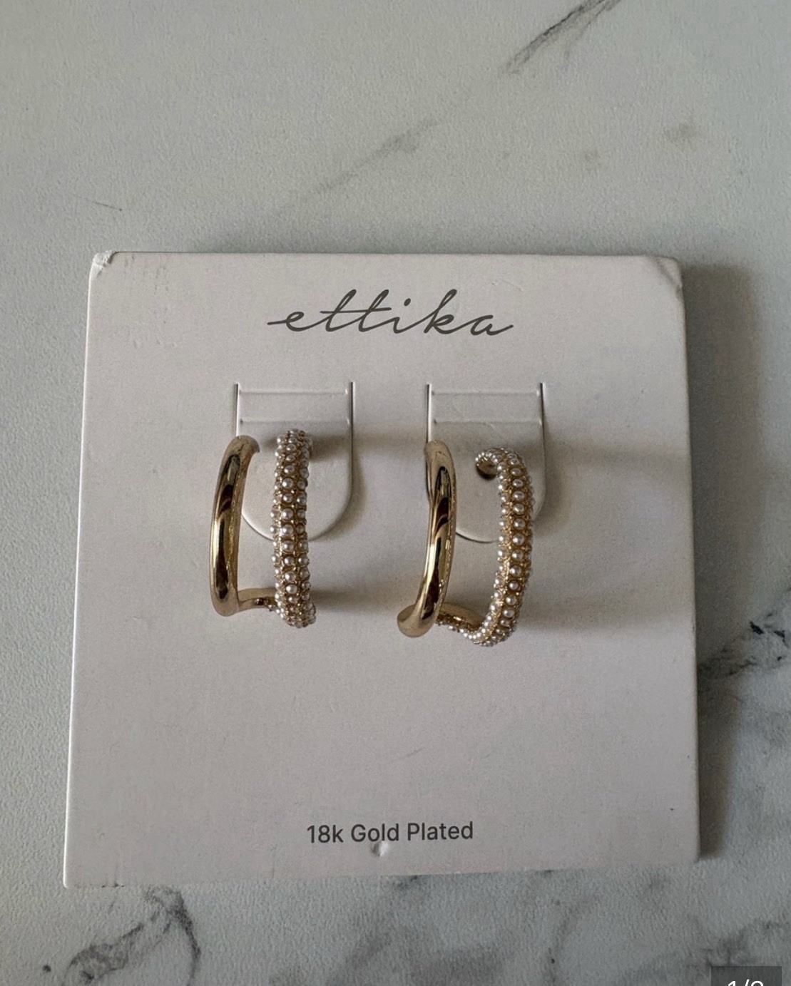 ettika Gold Hoop Earrings with Pearl Pavé Accents – Gold