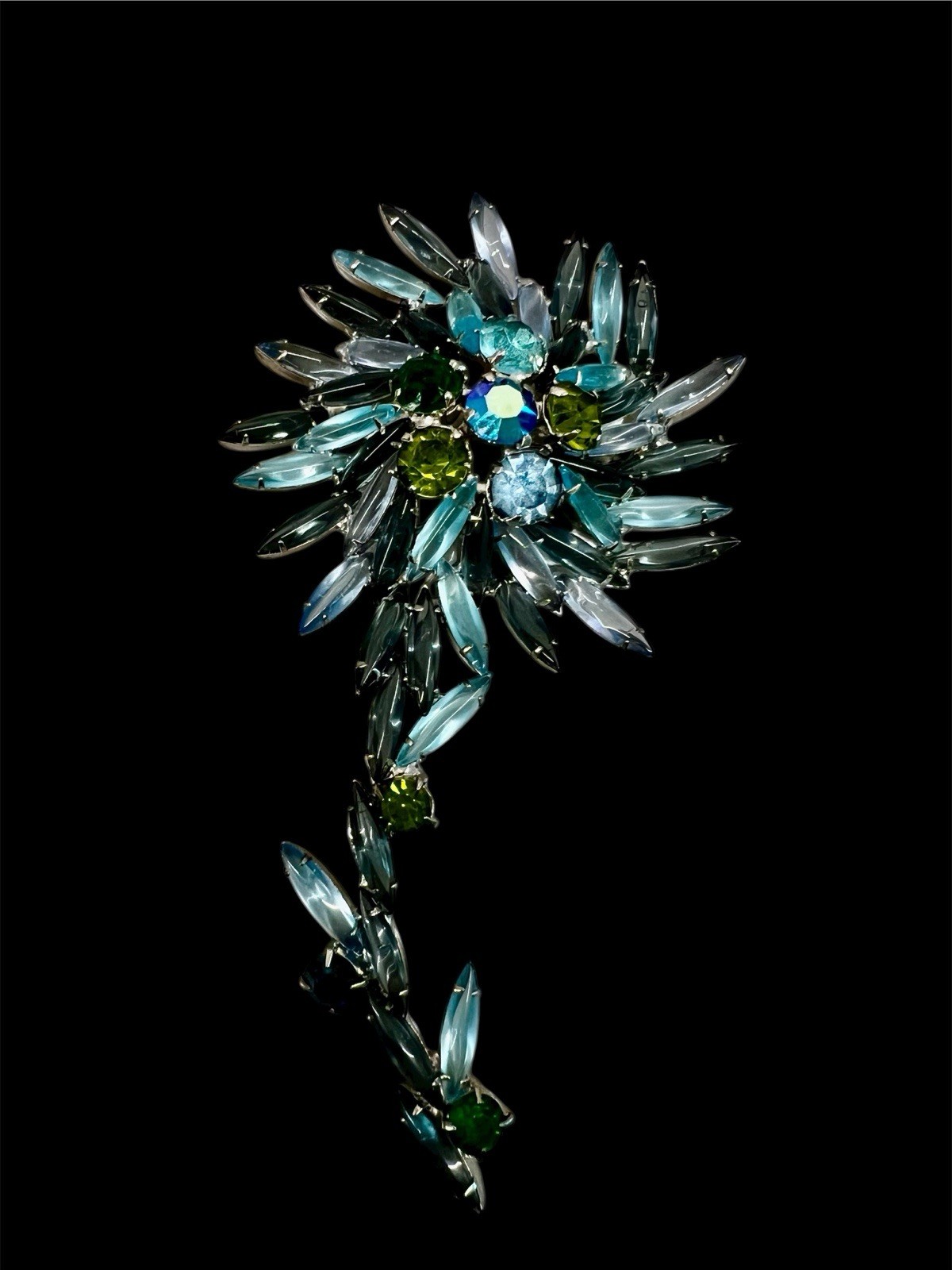 Vintage SCHREINER Unsigned Flower Blue Navettes Rhinestone Brooch & Earrings