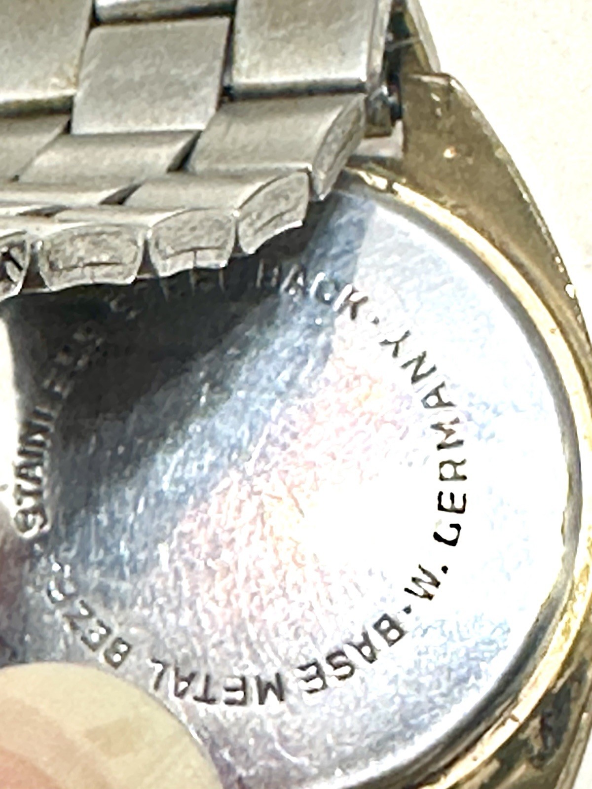 Men’s Mixed Large Watch Lot For Parts, Repair Or Wear VTG To Now (None Tested)