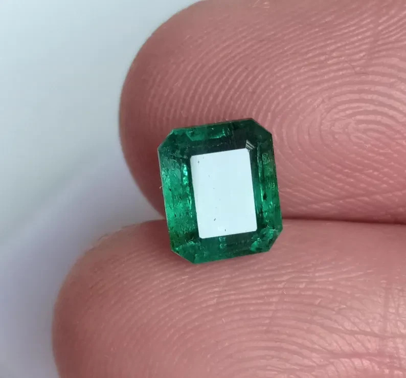 Fine Quality Zambia Emerald Octagon Faceted Certified Loose Stone 1.88 Ct