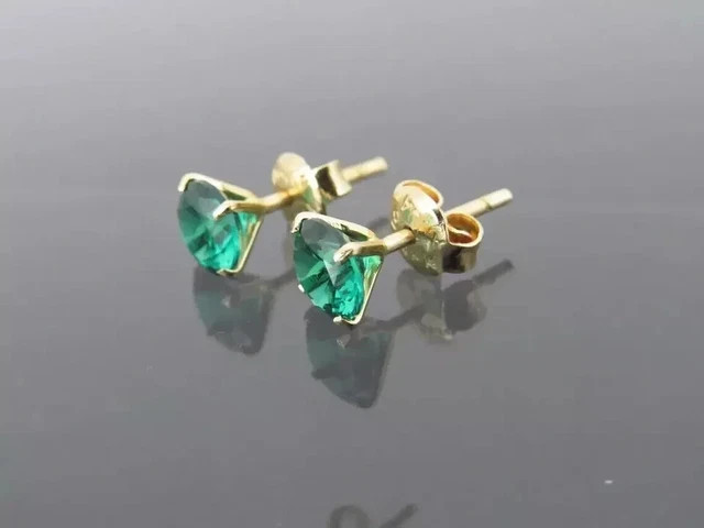 1,20Ct Round Cut Lab Created Green Emerald Stud Earrings 14K Yellow Gold Plated