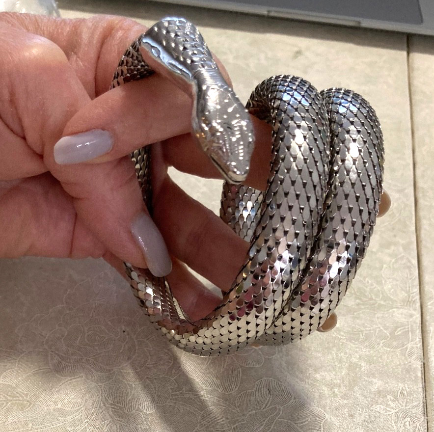 WHITING & DAVIS Silver Tone Mesh Snake Wrap BRACELET Very Good Condition