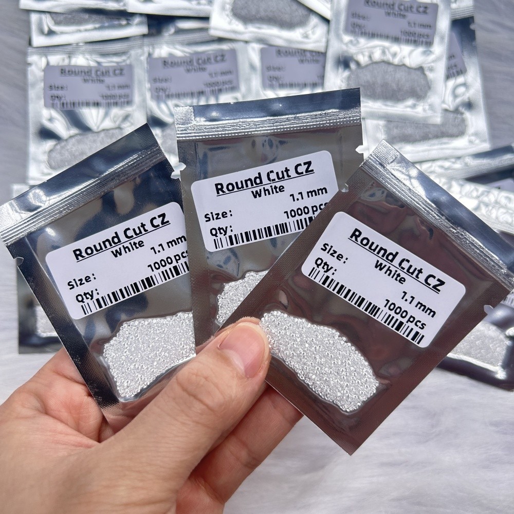 Best Mini Small Size 0.8-3.0mm 1000pcs Round White Loose Zirconia for Jewelry