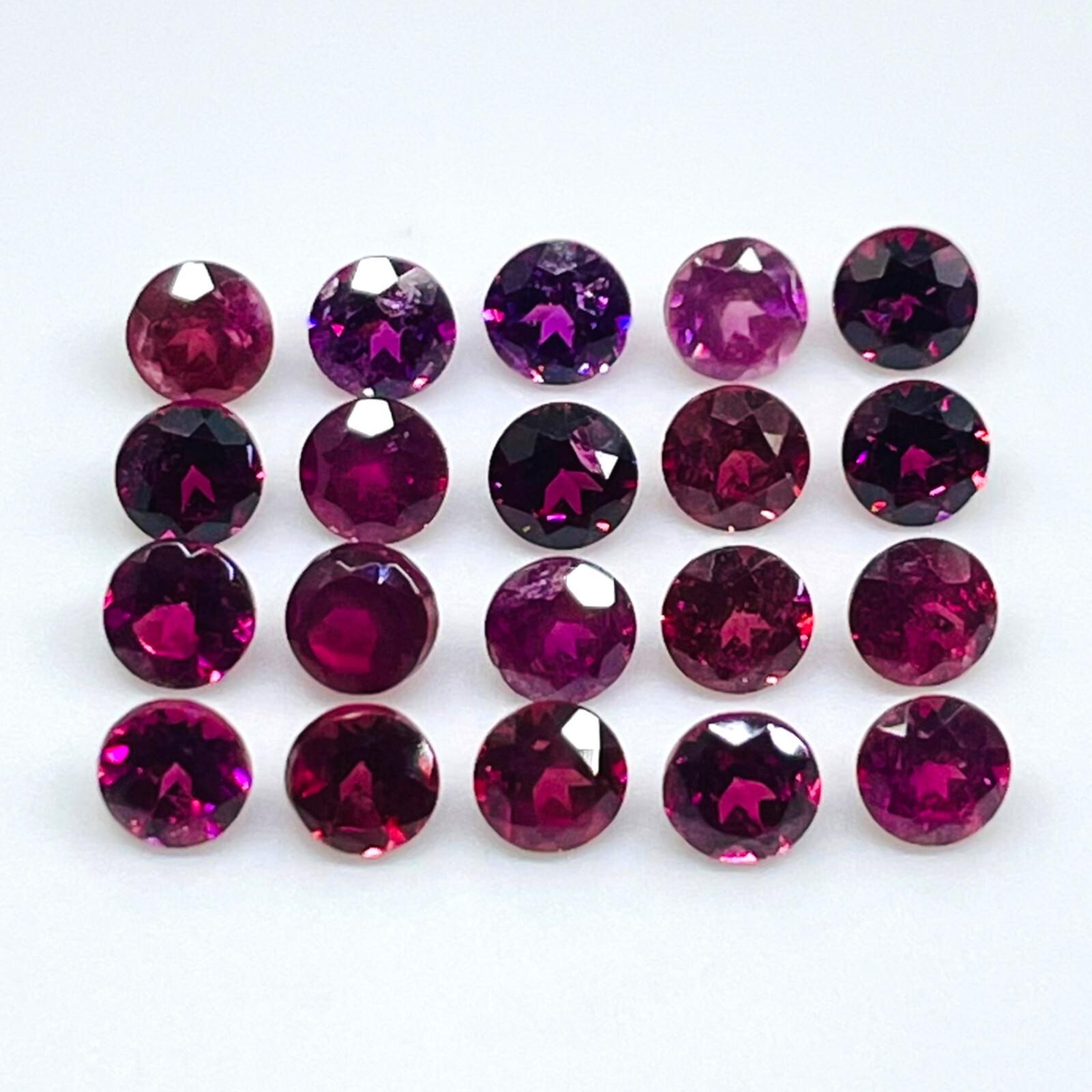 200 Pcs Natural Rhodolite Garnet 2.7mm Round Cut Loose Untreated Gemstones Lot
