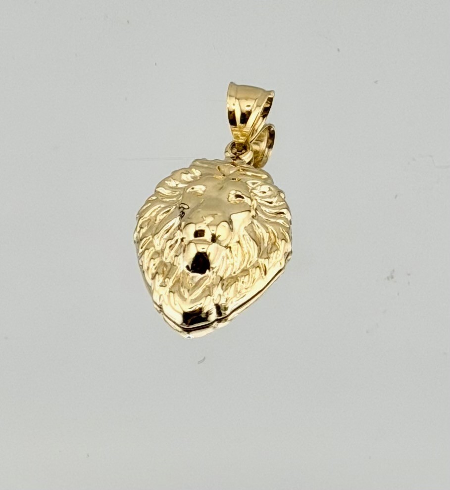 Pure 14 K Yellow Gold Lion Head Pendant