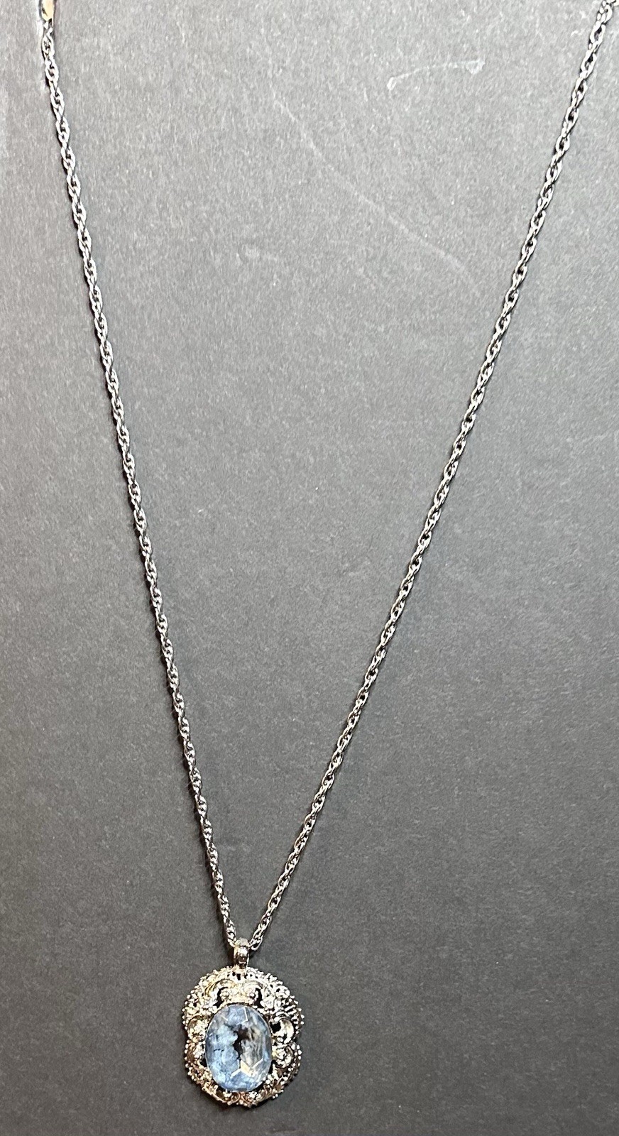 Vintage Silver Foil Back Aquamarine Rhinestone Pendant Rope 24” Chain Necklace