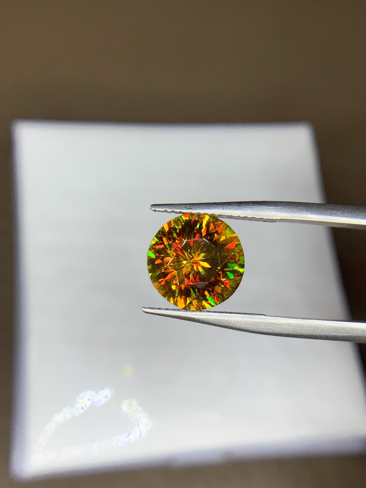 Natural 3.20 Carat Round Rare Sphene (Titanite) | Brilliant Full Fire | Eye-Catc