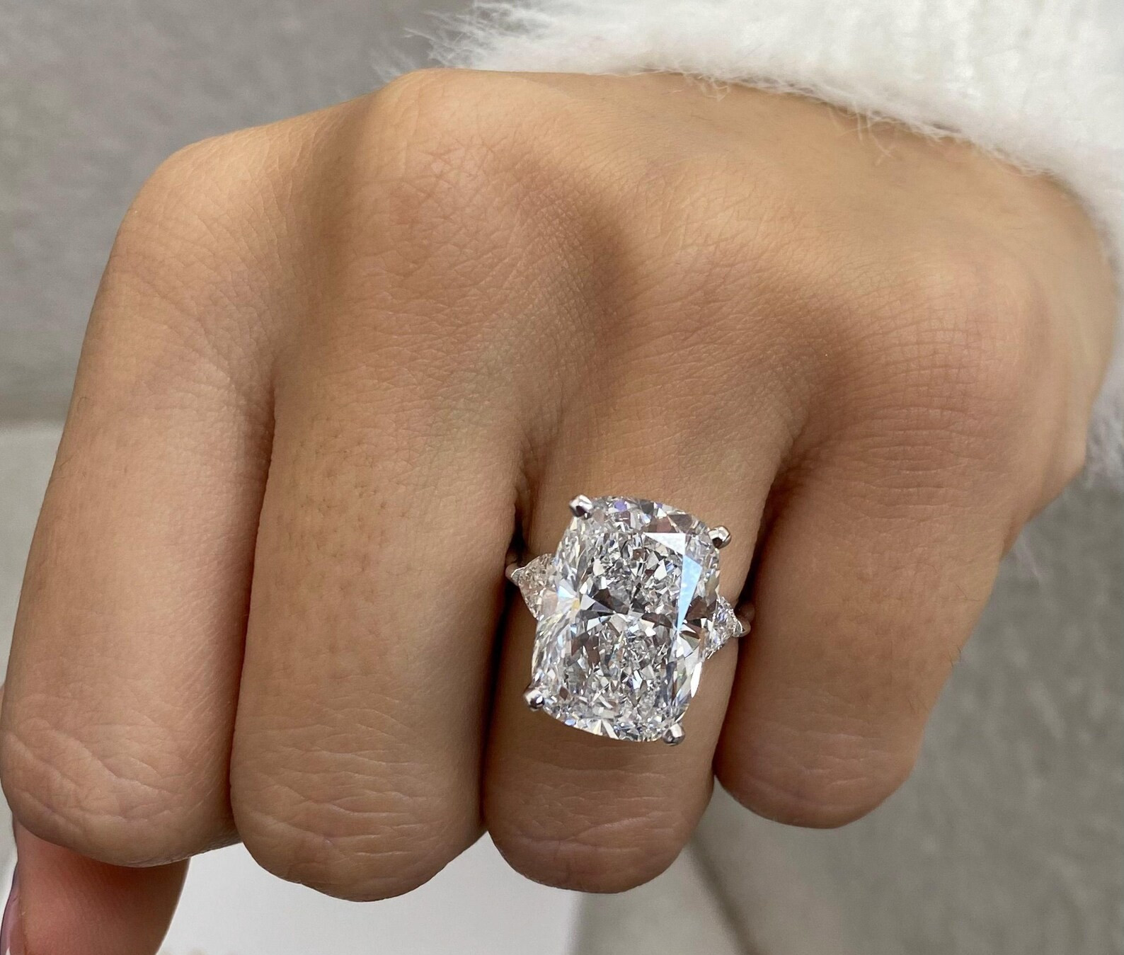 RARE 10.30 Ct Certified Cushion Diamond Solitaire Ring, FREE Diamond Studs