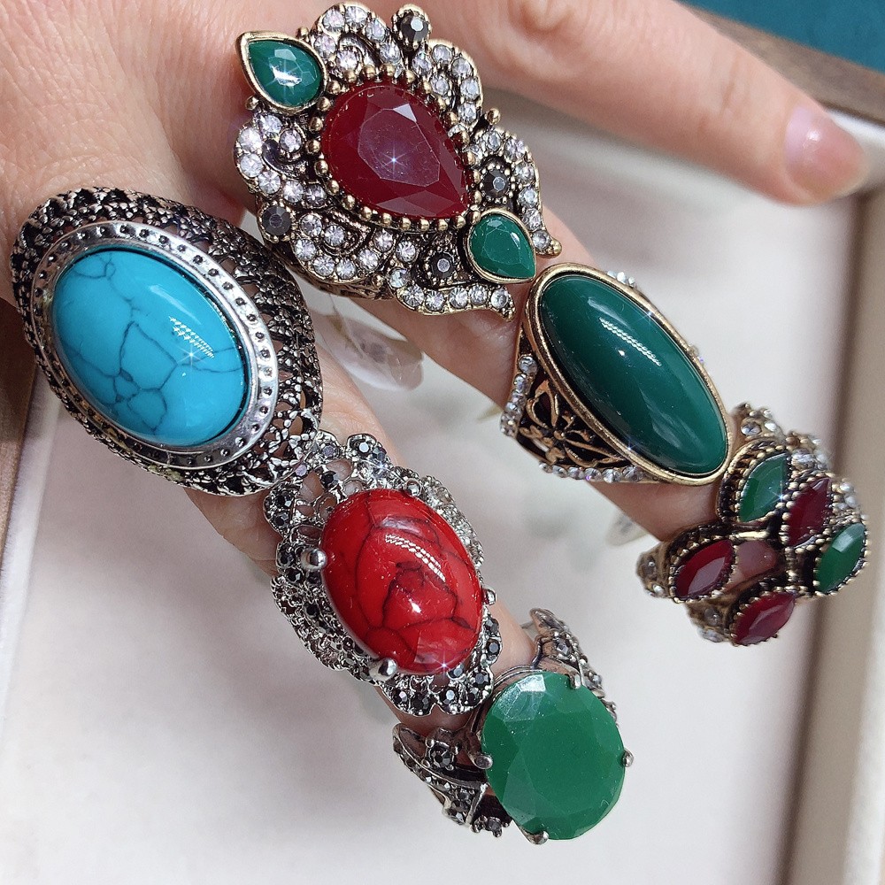 Vintage Elegant Ring For Women Men, 10pc Random Rings Inlaid Synthetic Turquoise