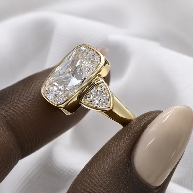 RARE 6.85 Ct Certified Radiant Cut White Treated Diamond 925 Silver Ring