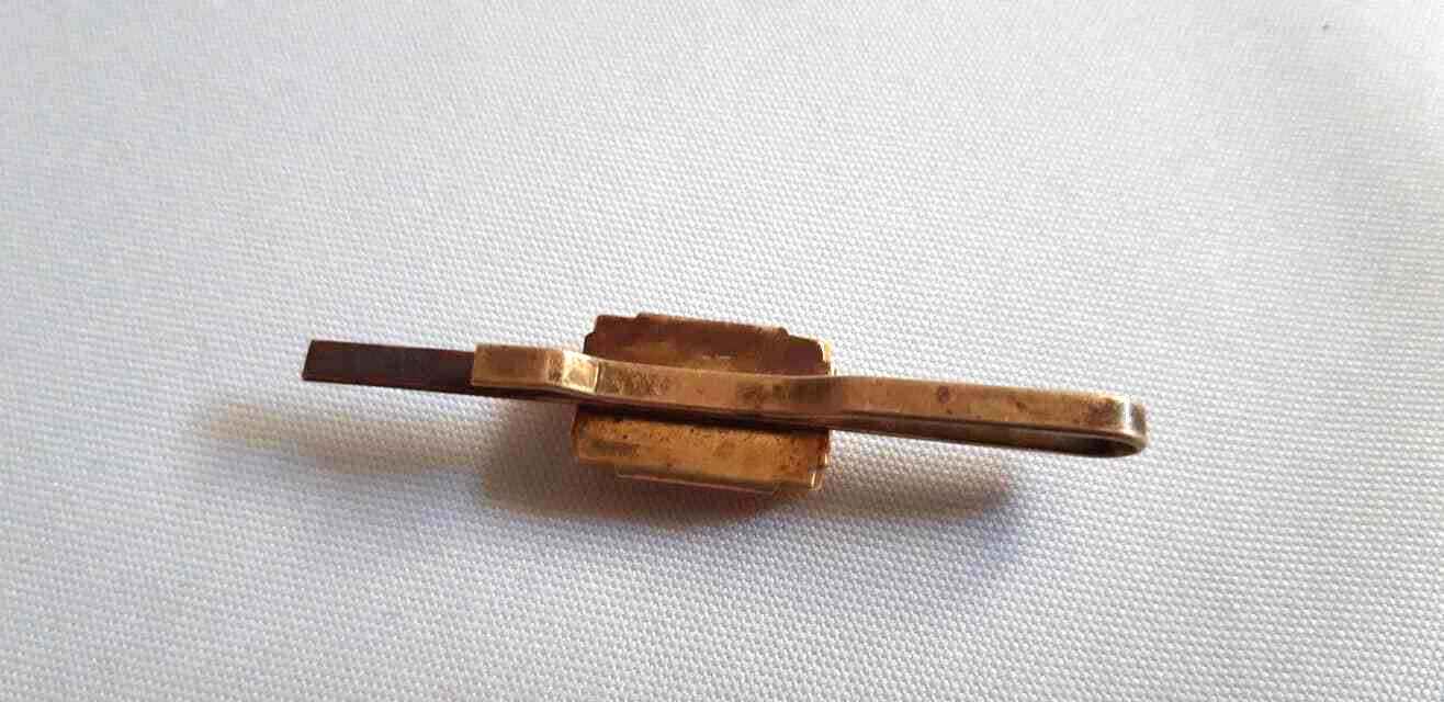 Vintage Brass Tie Bar Clip with cabochon Bakelite