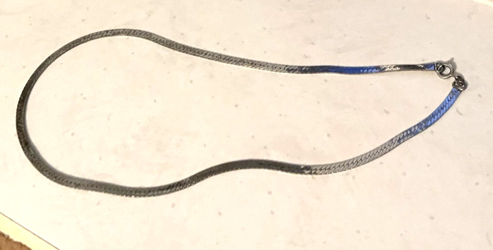 .925 Sterling Silver ~ Herringbone necklace ~ 11g ~ 18″