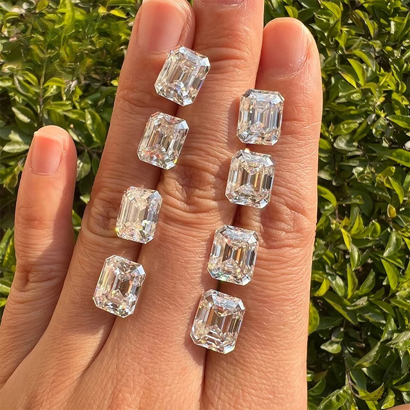 US Sparkling Loose Moissanite 0.2-10ct Emerald Cut D Color VVS1 GRA for Jewelry